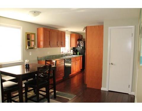 41 Capitol Rd, Springfield, MA 01119 photo 4