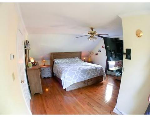 39 Lake Ave, East Wareham, MA 02538 photo 9