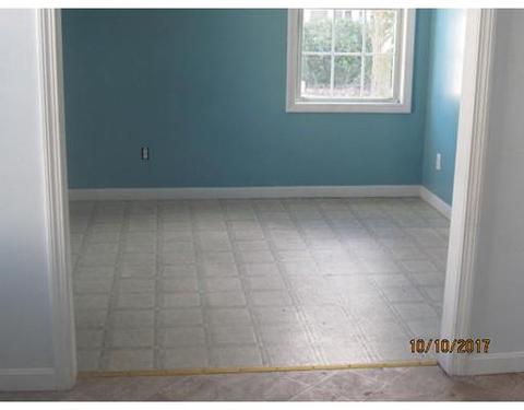 6 Palm St, Worcester, MA 01604 photo 3
