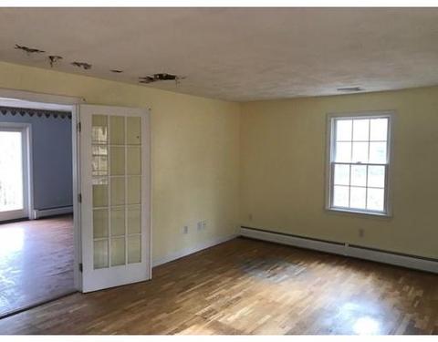 55 North St, North Dighton, MA 02764 photo 4