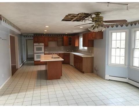 55 North St, North Dighton, MA 02764 photo 10