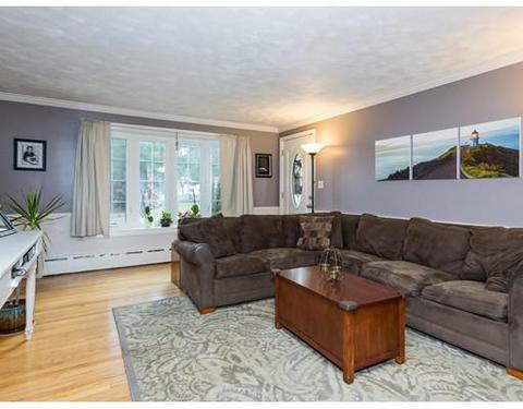 102 Druid Hill Rd, Springfield, MA 01129 photo 4