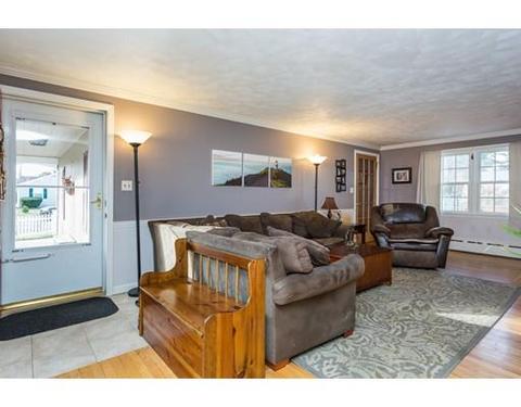 102 Druid Hill Rd, Springfield, MA 01129 photo 3