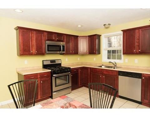 73 Hall St, Fall River, MA 02724 photo 3