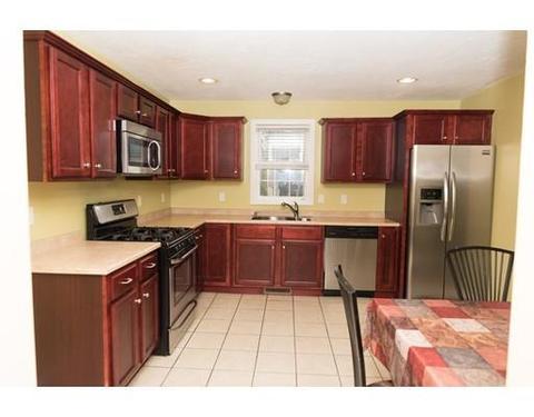 73 Hall St, Fall River, MA 02724 photo 4