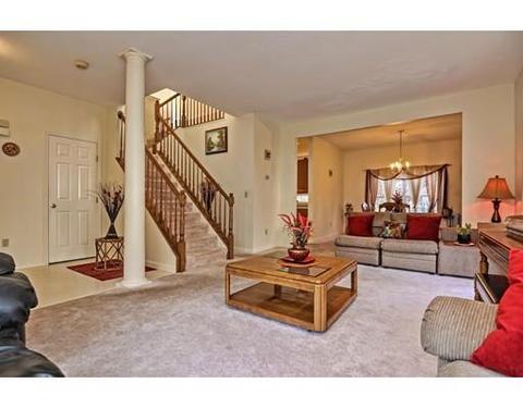 3 Smith Ln, Foxboro, MA 02035 photo 5