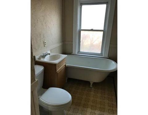 25 Goddard St, Webster, MA 01570 photo 15