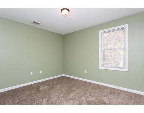 14 Taber St, Springfield, MA 01118 photo 25