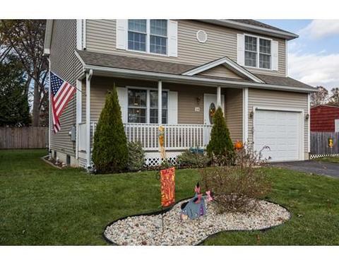 14 Taber St, Springfield, MA 01118 photo 4