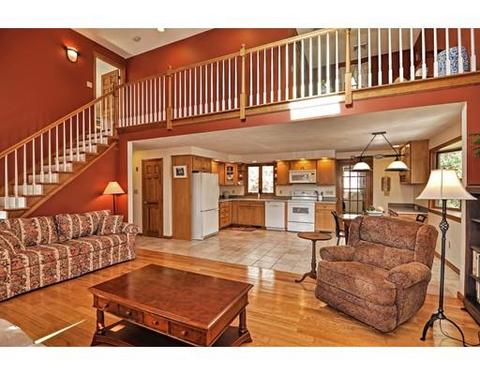8 Cranberry Ave, Mashpee, MA 02649 photo 7