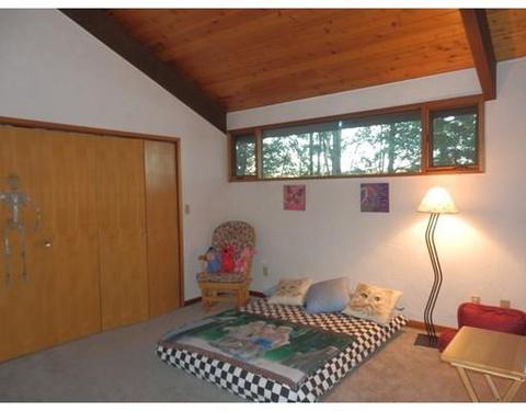 74 Perry Rd, Athol, MA 01331 photo 11