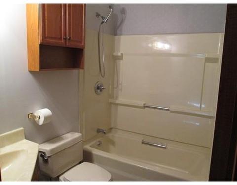 113 Joy St, Chicopee, MA 01013 photo 13