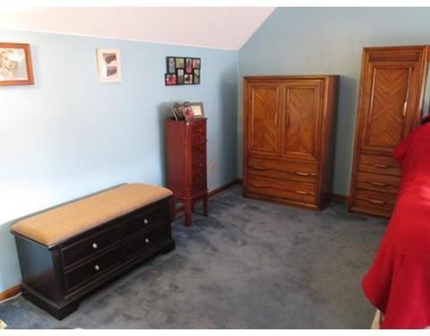 113 Joy St, Chicopee, MA 01013 photo 15