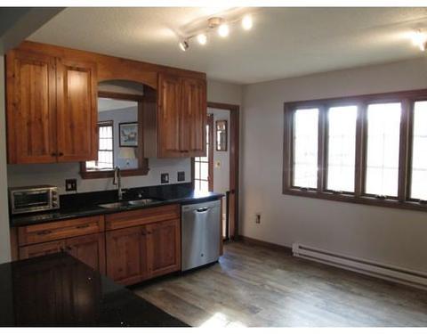 113 Joy St, Chicopee, MA 01013 photo 5