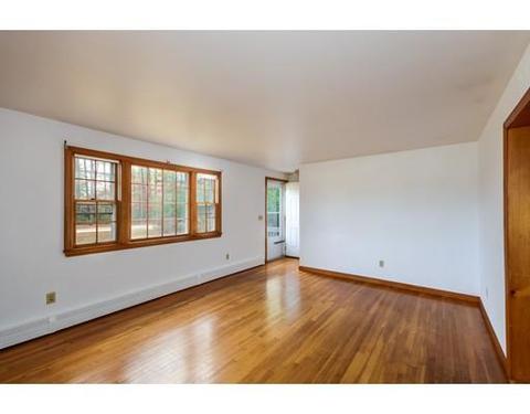637 County Rd, West Wareham, MA 02576 photo 7