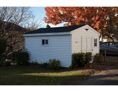 51 Raymond St, Fall River, MA 02723 photo 11