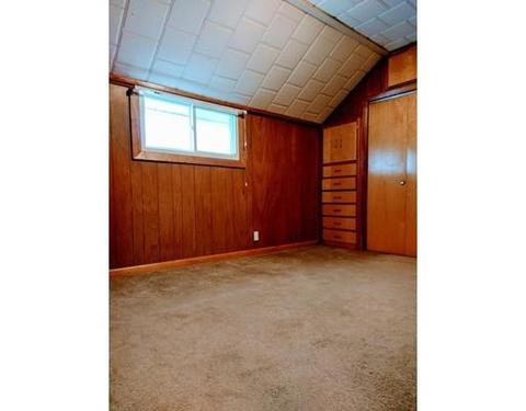51 Raymond St, Fall River, MA 02723 photo 5