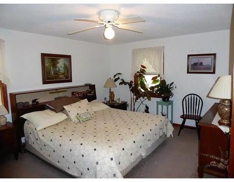61 Ludlow Ave, Springfield, MA 01151 photo 13