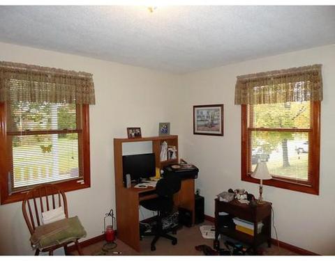 61 Ludlow Ave, Springfield, MA 01151 photo 10