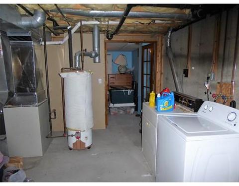 61 Ludlow Ave, Springfield, MA 01151 photo 19
