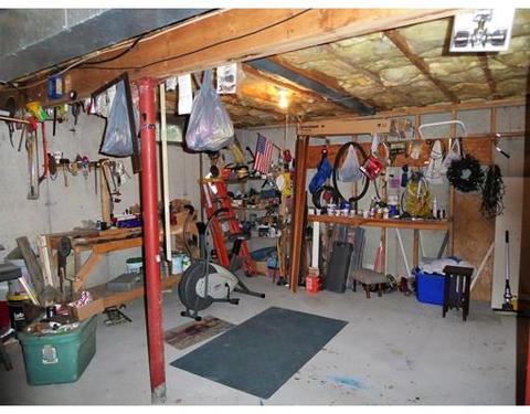 61 Ludlow Ave, Springfield, MA 01151 photo 21