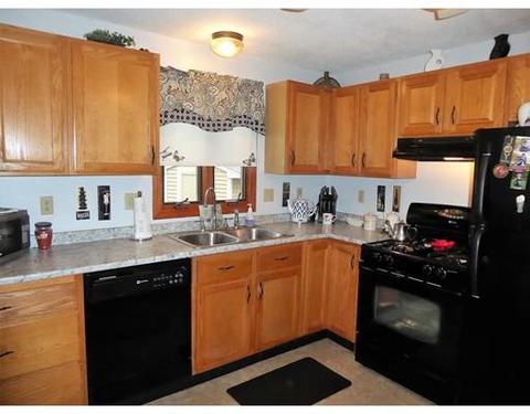 61 Ludlow Ave, Springfield, MA 01151 photo 7