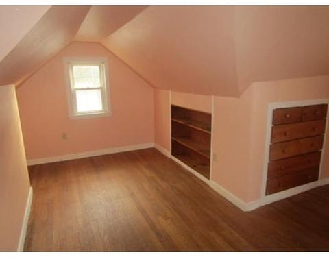 190 Frontenac St, Chicopee, MA 01020 photo 14