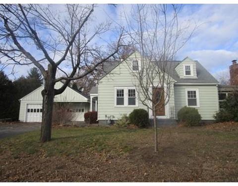 190 Frontenac St, Chicopee, MA 01020 photo 1