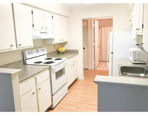 2 Beals Cv #D, Hingham, MA 02043 photo 3