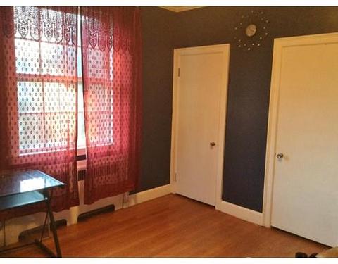 529 Pine St, Lowell, MA 01851 photo 7