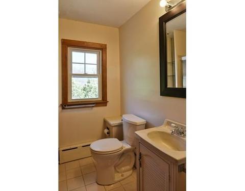 8 Adams Pl, Gloucester, MA 01930 photo 13