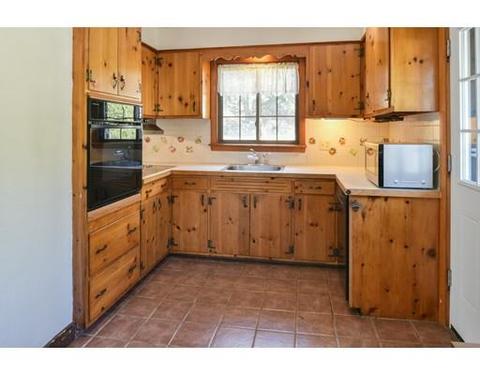 8 Adams Pl, Gloucester, MA 01930 photo 7
