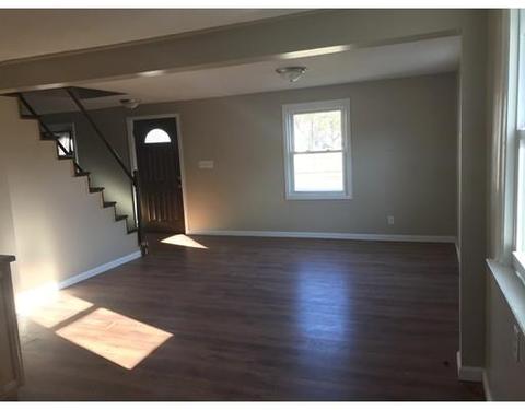 178 Windemere St, Springfield, MA 01104 photo 4