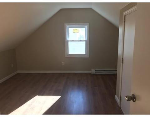 178 Windemere St, Springfield, MA 01104 photo 9