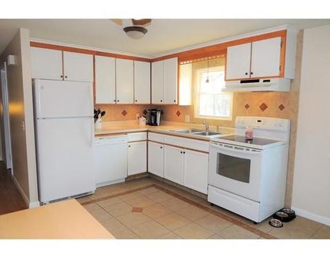 148 Spikenard Cir, Springfield, MA 01129 photo 7