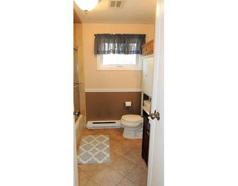 148 Spikenard Cir, Springfield, MA 01129 photo 9