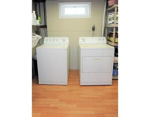 148 Spikenard Cir, Springfield, MA 01129 photo 24