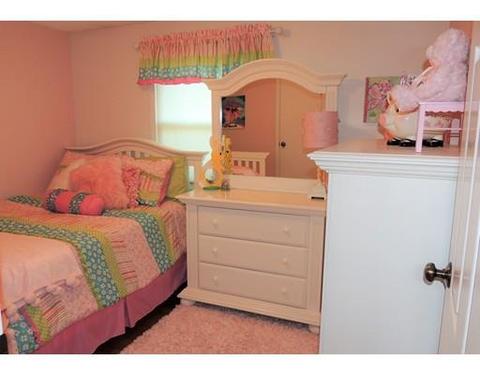 148 Spikenard Cir, Springfield, MA 01129 photo 16