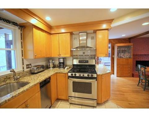 4 Bacon Rd, Framingham, MA 01701 photo 9