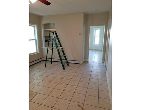 47 Springfield St, Lawrence, MA 01843 photo 4