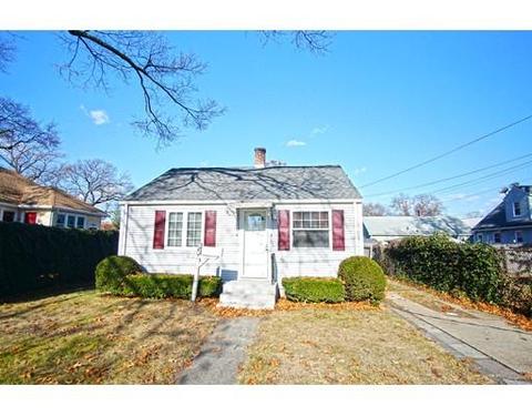 24 Merida St, Springfield, MA 01104 photo 2