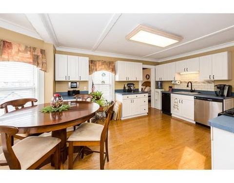 30 Millett St, Gloucester, MA 01930 photo 4