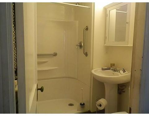 5 Stearns St, Worcester, MA 01603 photo 7