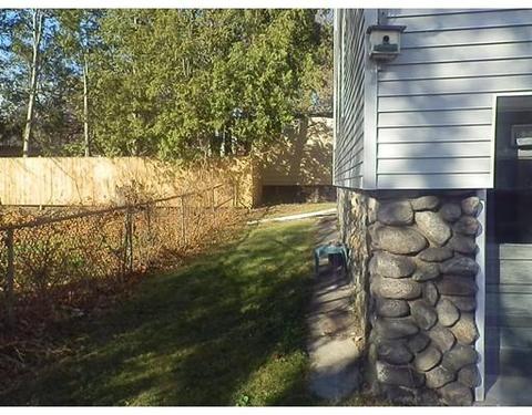 5 Stearns St, Worcester, MA 01603 photo 2