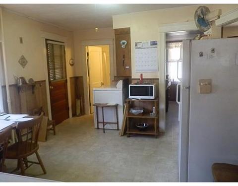 5 Stearns St, Worcester, MA 01603 photo 9