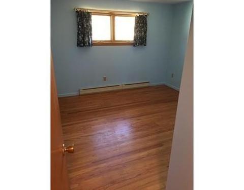 7 King St, Ware, MA 01082 photo 15