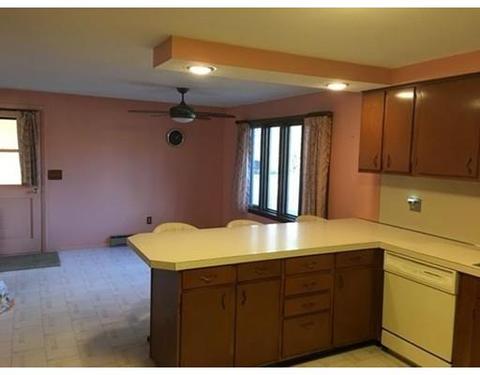 7 King St, Ware, MA 01082 photo 5