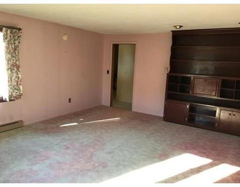 7 King St, Ware, MA 01082 photo 11