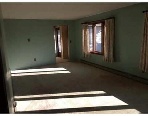7 King St, Ware, MA 01082 photo 8