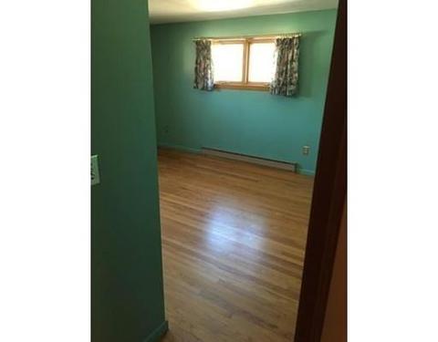 7 King St, Ware, MA 01082 photo 16